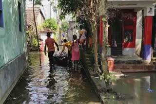 পদ্মাখালের জবরদখলে ডুবেছে হাবড়া, এক প্রাণেও নেই হুঁশ