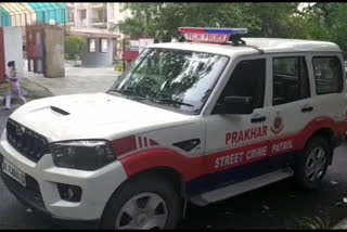 PCR unit of Delhi Police arrested Manchale chasing girl