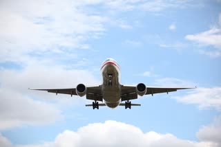 डीजीसीए ने अंतरराष्ट्रीय यात्री उड़ान सेवाओं के परिचालन पर रोक 30 नवम्बर तक बढ़ाई