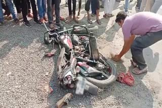 woman and her three children died in road accident Ujjain