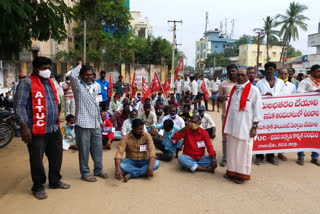 construction workers protest