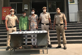 Badarpur police arrested two snatchers