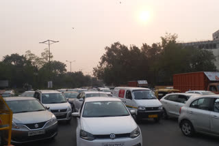 DND jammed for more than 4 hours in delhi