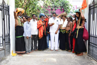 mayor sunil rao started ayyappa swami padayatra in karimnagar