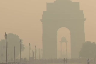 Delhi AQI remains in very poor category; likely to improve from Saturday