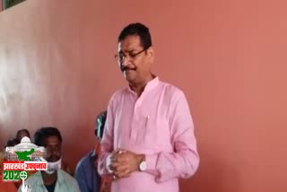 bjp-leader-deepak-prakash-held-a-meeting-with-party-workers-in-dumka