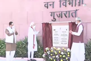 Modi inaugurates 'Arogya Van' in Gujrat