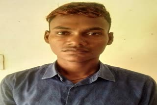 militia commander and naxalite sukhram surrendered in bijapur