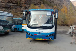 Himachal Pradesh  HRTC  Lahaul-Spiti  Kullu  Keylong  Manali  Electric buses  ഹിമാചൽ പ്രദേശ് റോഡ് ട്രാൻസ്പോർട്ട് കോർപ്പറേഷൻ  ഹിമാചൽ പ്രദേശ്  ലാഹോൾ-സ്‌പിതി  കുളു  മണാലി  ഇലക്ട്രിക് ബസ്  കീലോങ്