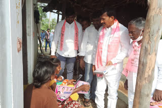 forest corporation development chairman vanteru prathap reddy campaign in dubbaka