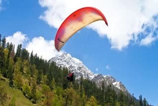 Paragliding in Saraj