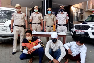 Former CRPF personnel arrested for robbery