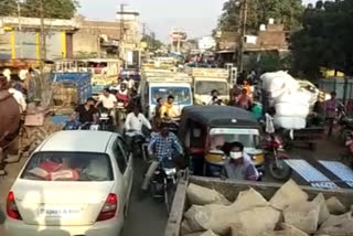 baran news, jam in baran city, ambulance stuck