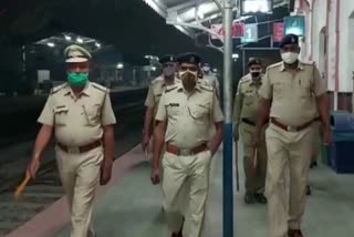 police launched night domination campaign at jagadhri railway station