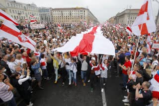 Nearly 3 months after vote, Belarus protests still go strong