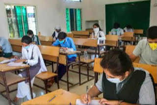 Andhra schools to reopen on Monday  only 16 students per classroom  16 students per classroom  chools in Andhra Pradesh set to reopen  ആന്ധ്രയില്‍ സ്‌കൂളുകള്‍ തിങ്കളാഴ്‌ച മുതല്‍ തുറക്കും  ആന്ധ്ര പ്രദേശ്