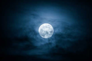 Blue-Moon-rises-tonight-and-this-is-what-you-need-to-know-about-it