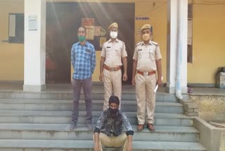 अलवर में फरार आरोपी गिरफ्तार, Alwar accused arrested in Alwar