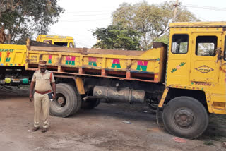 sand tippers seized by police in nirmal district