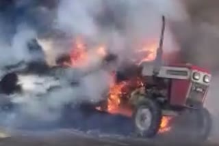 stubble filled tractor caught fire in Fatehabad