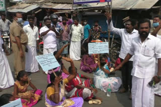 road block protest in nagai