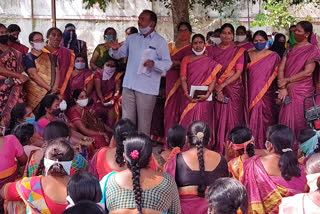 anganwadis protest in front of nizamabad collectorate