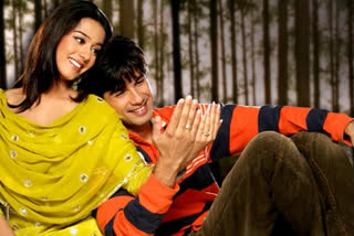 Amrita Rao addresses link-up rumours with Shahid Kapoor