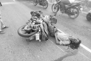 youngster belonged to orissa has killed in an road accident occured near chilakaluripeta in guntur district