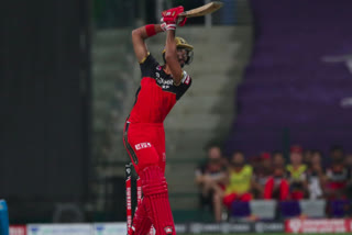 rcb scored 152 runs against dc