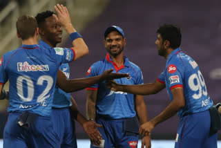 DC vs RCB: Delhi Capitals win by 6 wickets, both team qualify for playoffs