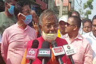 yogeshwar-mahto-batul-inspection-on-voting-poll-in-bokaro