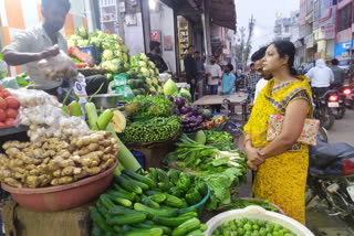 सहालक में भी कम नहीं हुए आलू, प्याज के दाम