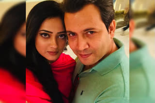 shweta tiwari husband abhinav kohli live video bangs the actress door