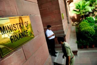 Finmin says no increase in service charges by any public sector bank