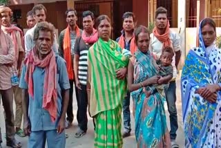 Birhors accused land mafia of snatching land in giridih