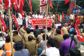 Nellore Corporation sanitation workers went on strike demanding a solution to their problems.