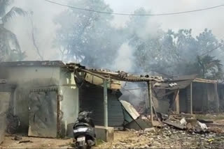 Fireworks shops gutted in massive fire in West Bengal