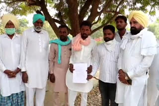 villagers gave memorandum to deputy commissioner in sirsa