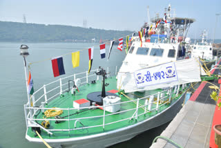 indian navy on ratnagiri coast