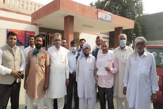 Fatehabad Government hospital doctor accused of negligence in treatment