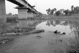 unnotified dead body in mahendratanaya river