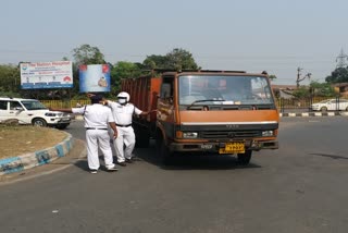 traffic control on durgapur barrage due to repairing work