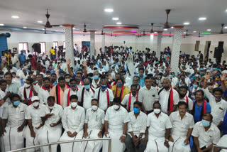 1500 people left various parties and joined DMK