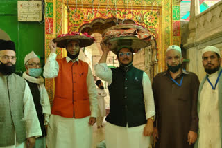 urs-of-khwaja-sayyid-qutbuddin-celebrated-in-mahrauli