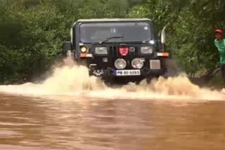 The aggressive dirt jeep ride in Chikkamagaluru