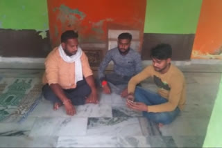 Four held for reciting Hanuman Chalisa inside mosque again