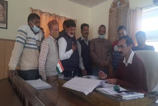 People of Karsog Nagar Panchayat objected to DC Mandi