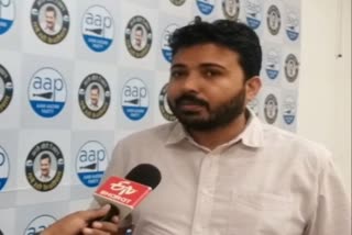 durgesh pathak reaction on north mcd circular