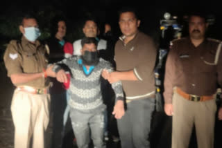 greater noida police arrested rewarded crook in encounter with recovered bike