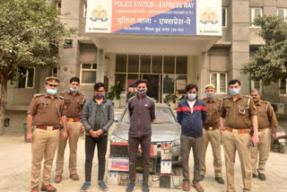 noida expressway police arrested three miscreants of interstate battery robbery gang